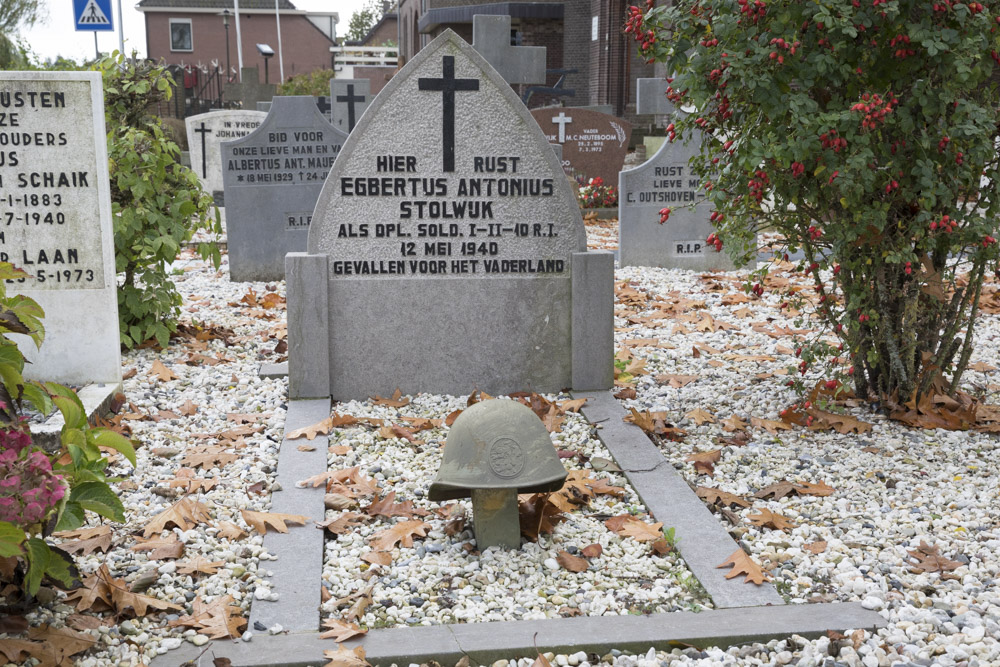 Dutch War Grave  Roman Catholic Churchyard Kanis #2