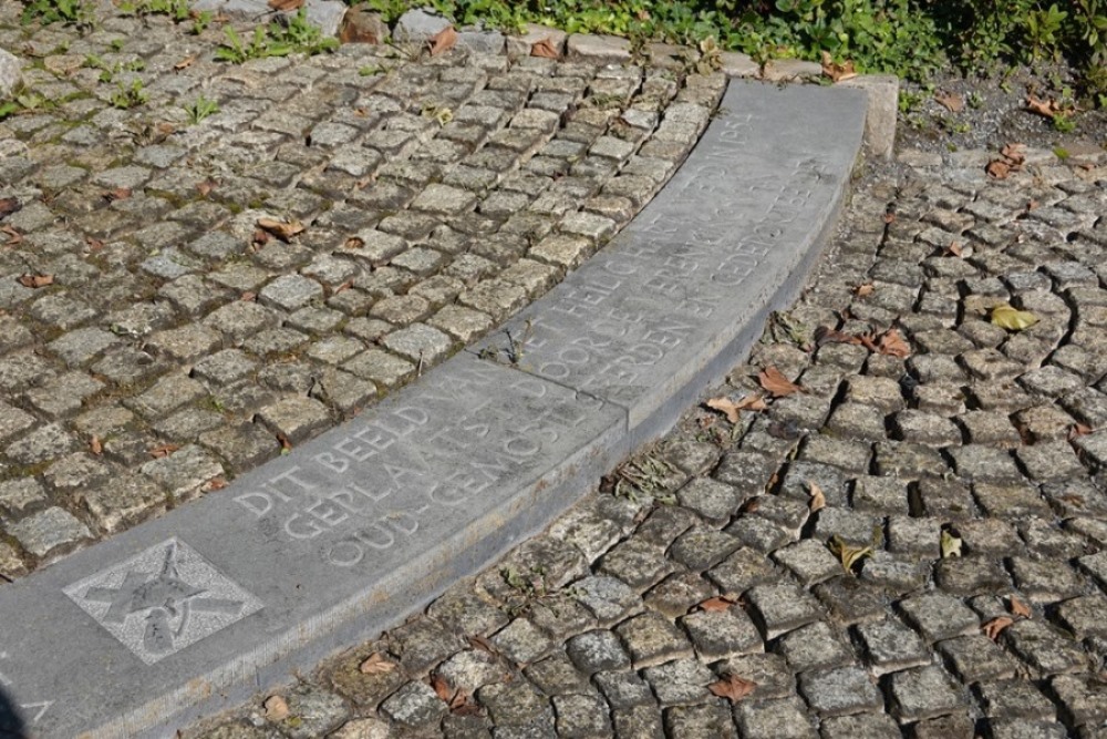 Liberation Memorial Lemiers #4