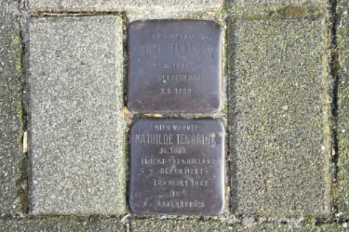 Stolpersteine Bremarkt 7a #1