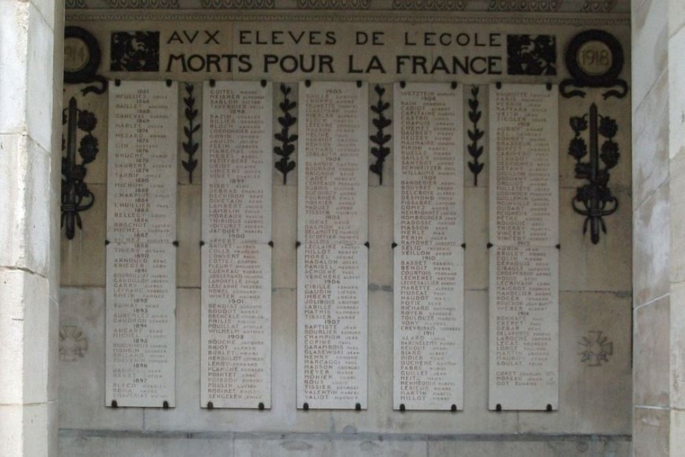 World War I Memorial École Nationale Supérieure d'Arts et Métiers #1