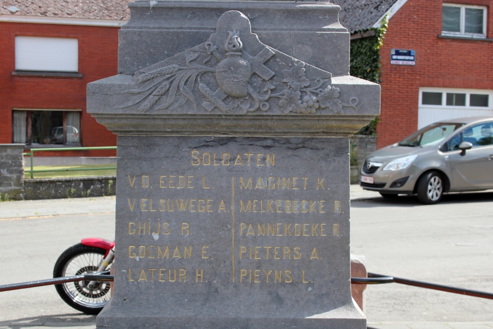 Oorlogsmonument Sint-Maria-Oudenhove #2