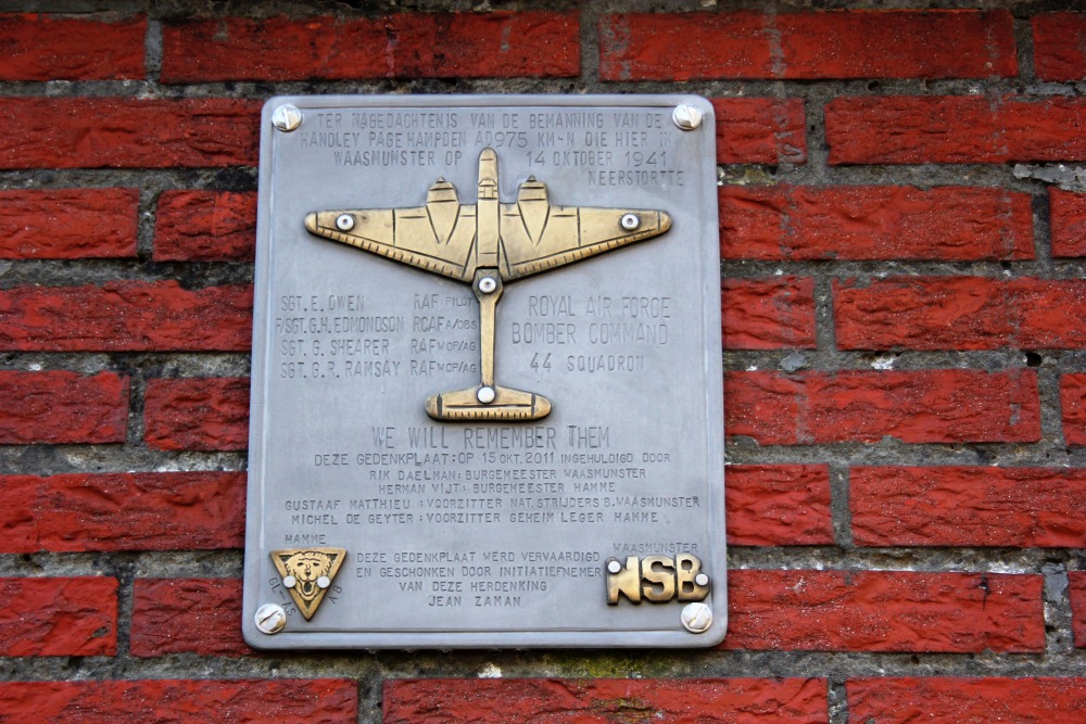 Gedenkteken Bemanning Handley Page Hampden 44 Sqn RAF	 #3