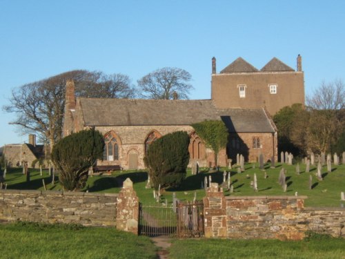 Commonwealth War Graves Holy Trinity Churchyard