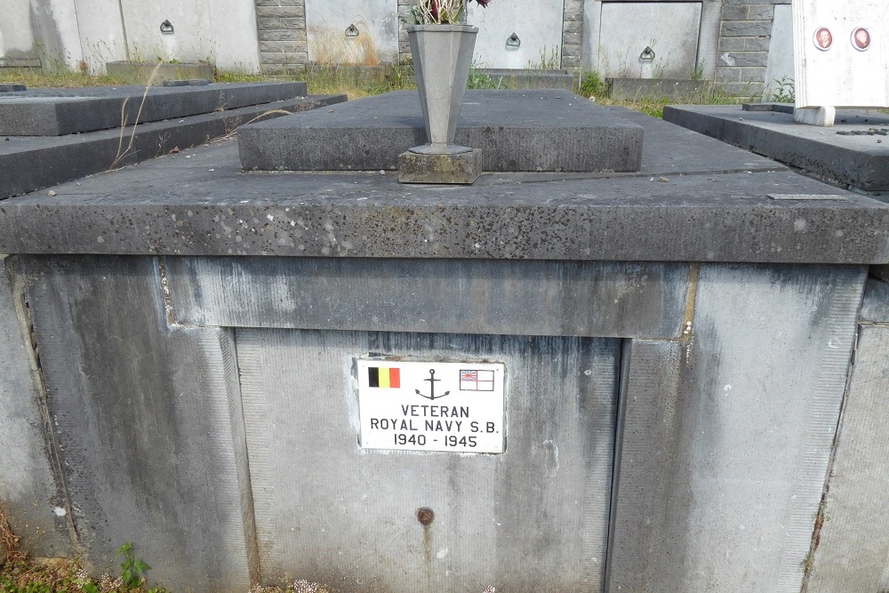 Belgische Graven Oudstrijders Yvoir #2