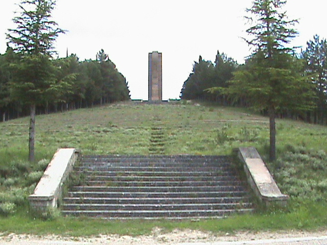 Monument Generaal Mola