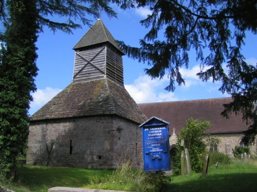 Oorlogsgraf van het Gemenebest Yarpole Church Cemetery