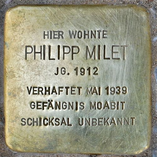 Stumbling Stones Stargarder Straße 38a #1
