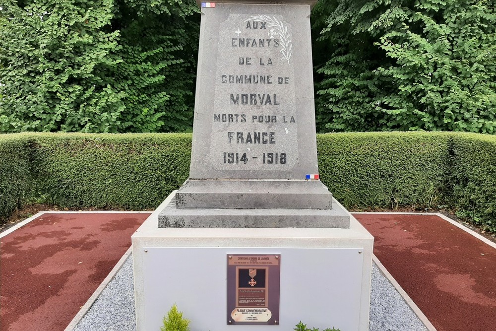 Oorlogsmonument Morval #2