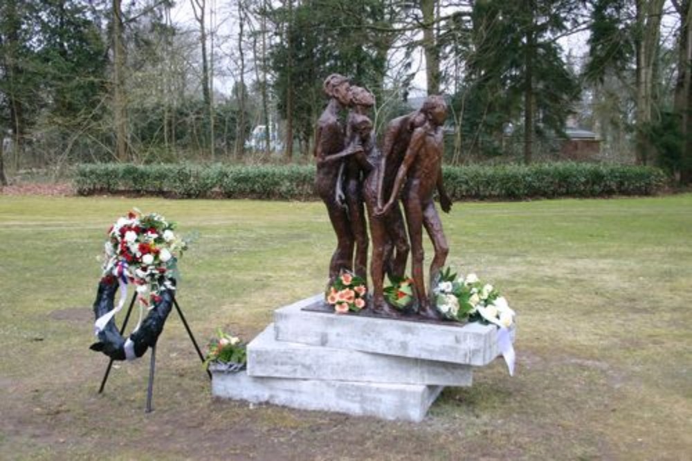 Evacuatie Monument  Dennenoord