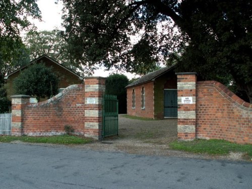 Commonwealth War Graves St. Osyth Cemetery #1