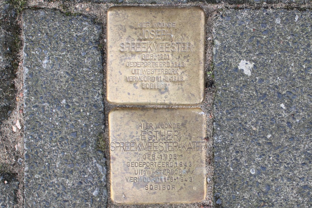 Stolpersteine Van Gaesbekestraat 27