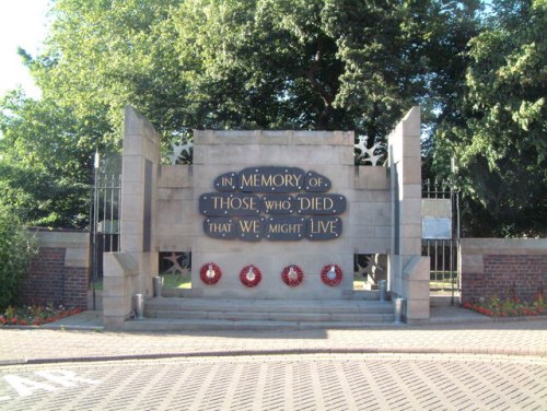 Oorlogsmonument Kettlebrook #3