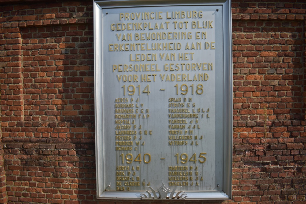 Monument uit Dankbaarheid Gemeentelijke Begraafplaats Hasselt