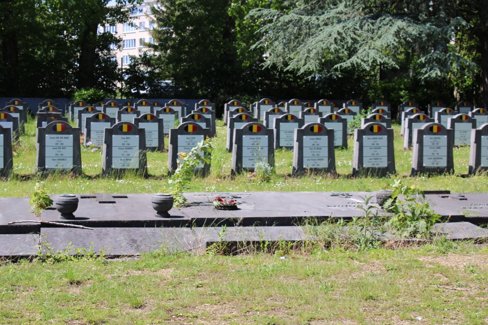 Belgian Graves Veterans Sint-Lambrechts-Woluwe #2