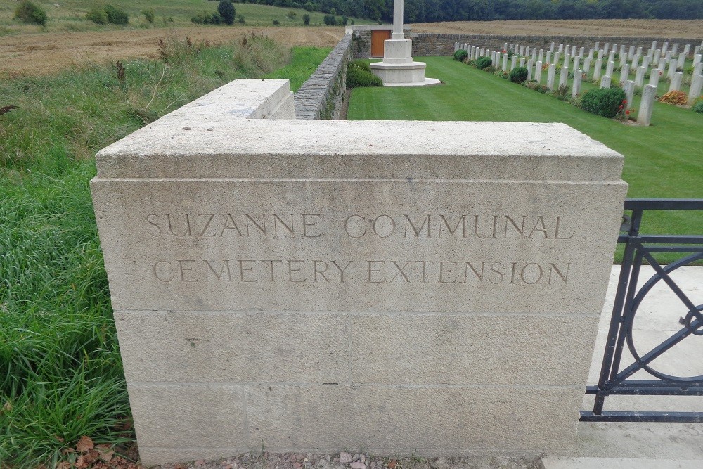 Commonwealth War Graves Suzanne Extension #3