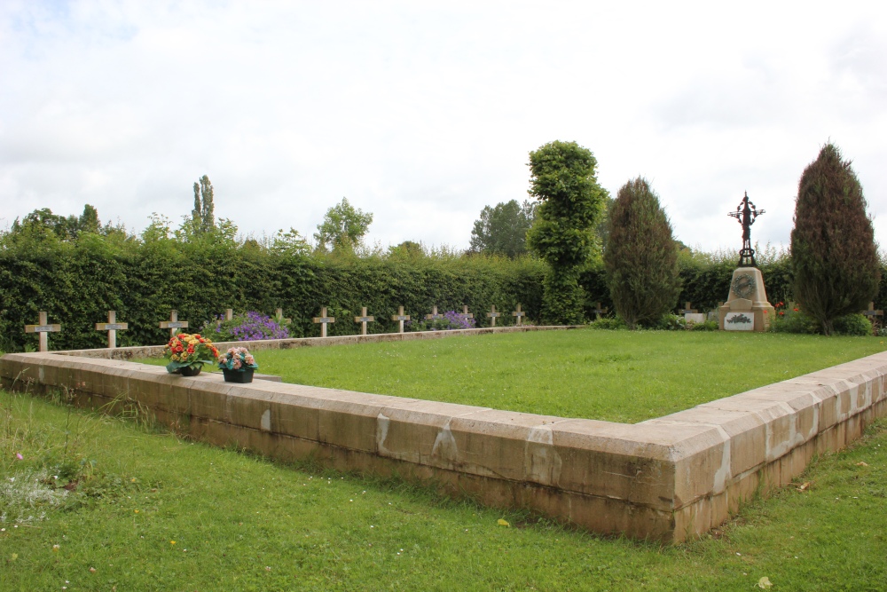 Franse Oorlogsbegraafplaats Courcelles-le-Comte