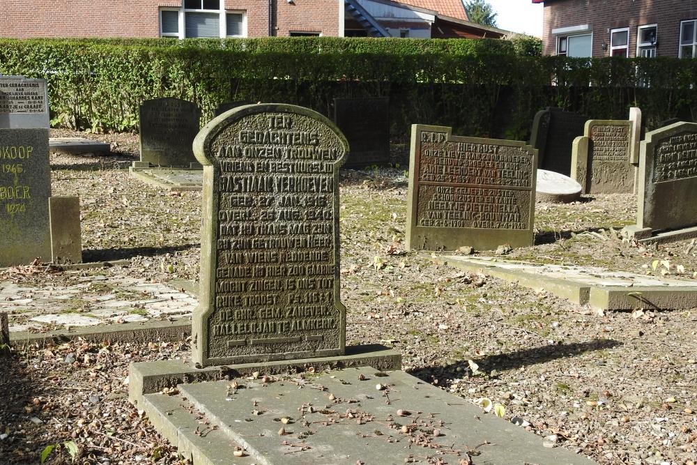 Dutch War Graves Old Cemetery Almkerk #2