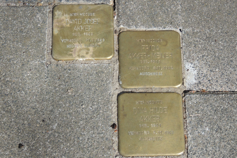 Stolpersteine Prins Hendriklaan 9