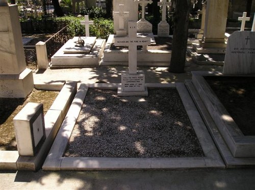 Commonwealth War Graves New Protestant Cemetery