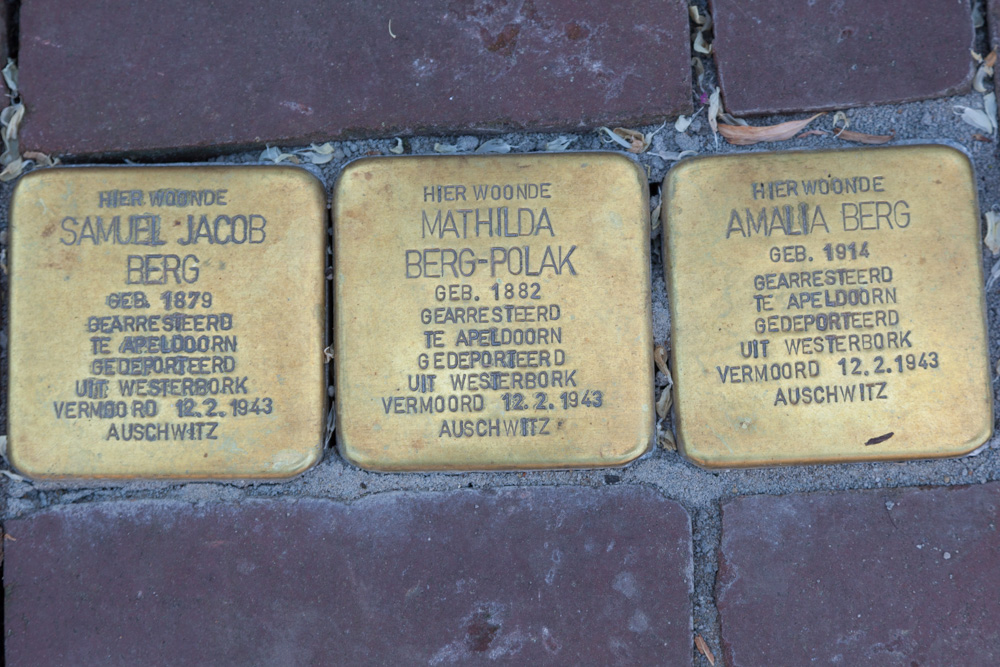 Stolpersteine Weverstraat 22 #1