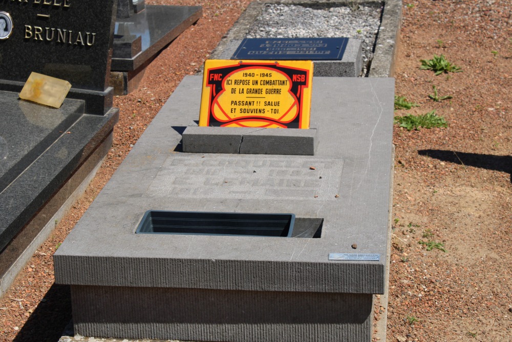Belgian Graves Veterans Trazegnies #1