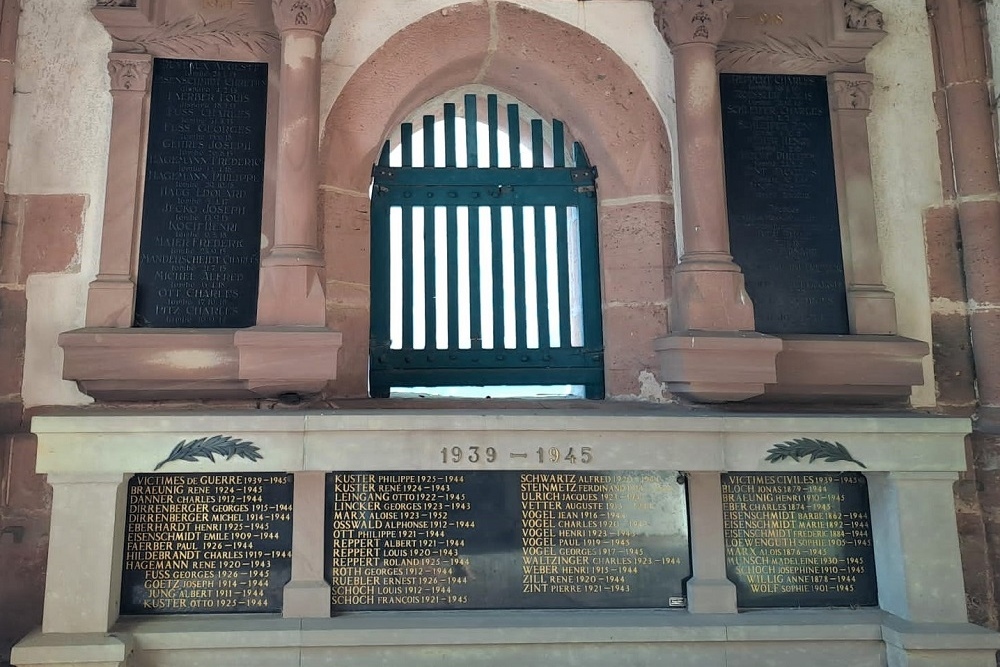 War Memorial Oberbronn #4
