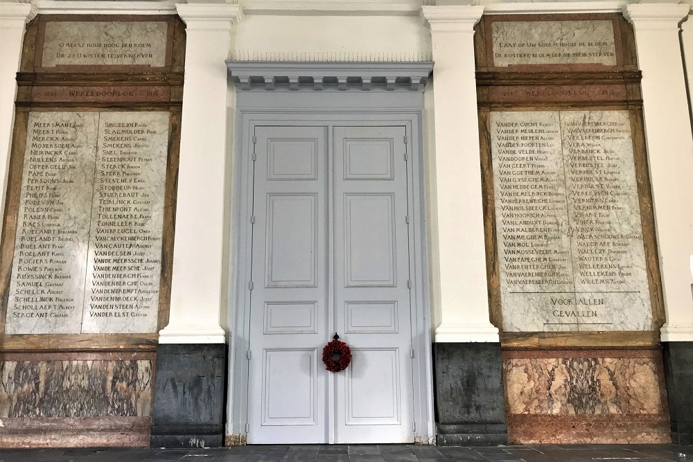 Gedenkplaten Eerste Wereldoorlog Stadhuis Aalst