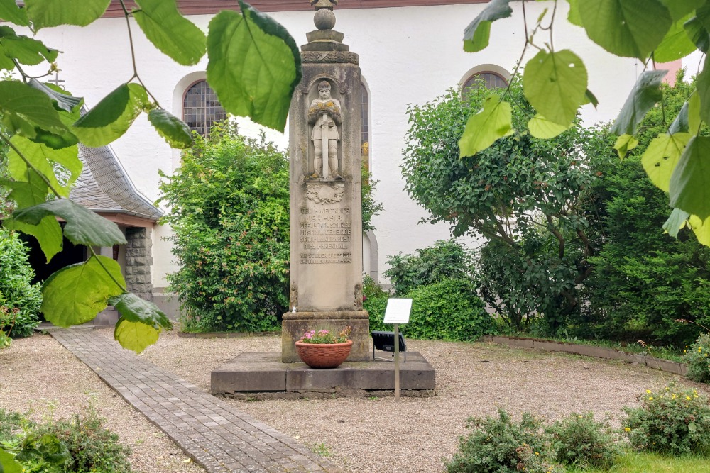Oorlogsmonument Neuwied-Oberbieber #1