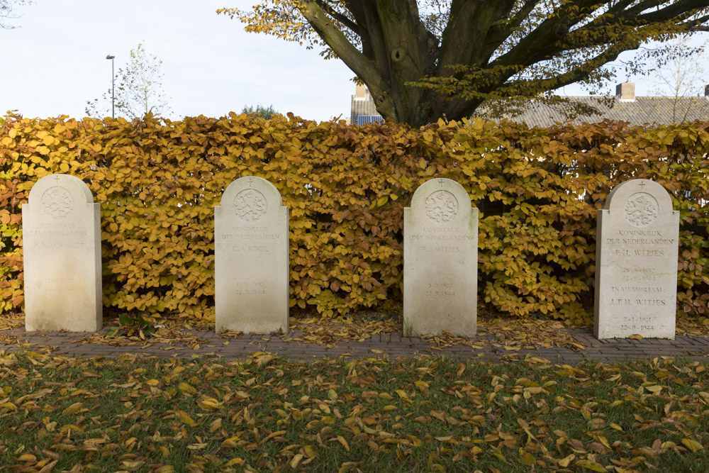 Dutch War Graves RC Cemetery Elst #3