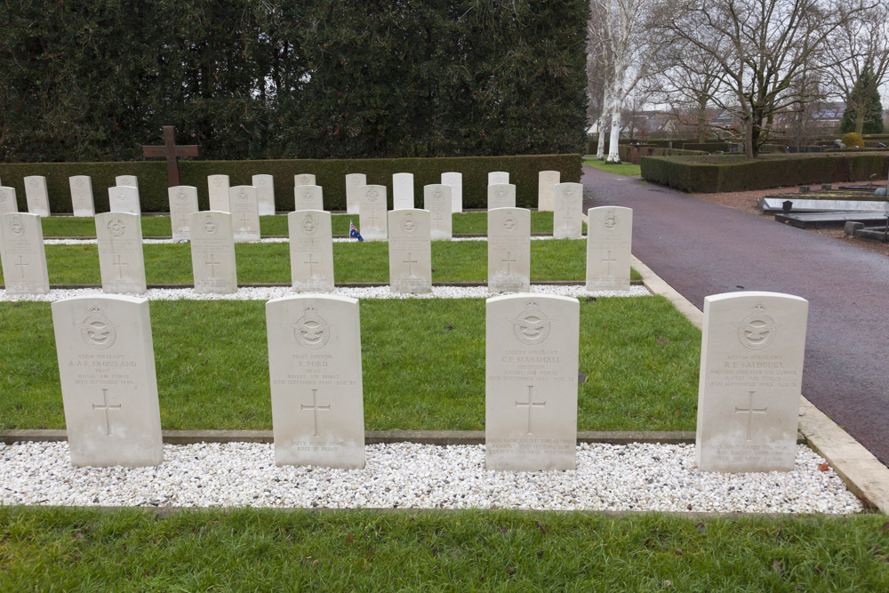 Oorlogsgraven van het Gemenebest Algemene Begraafplaats Winterswijk #3