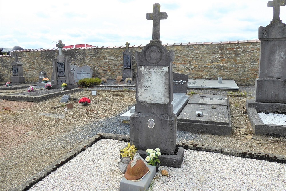 Belgische Oorlogsgraven Auby-sur-Semois #1