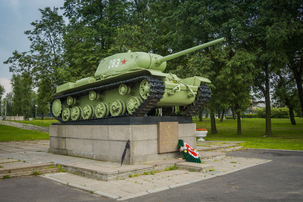 KV-85 Tank St. Petersburg #1