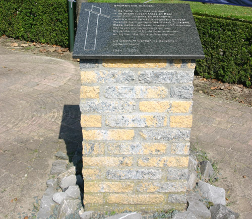 Monument 'Sporen die Bleven' Oostrum