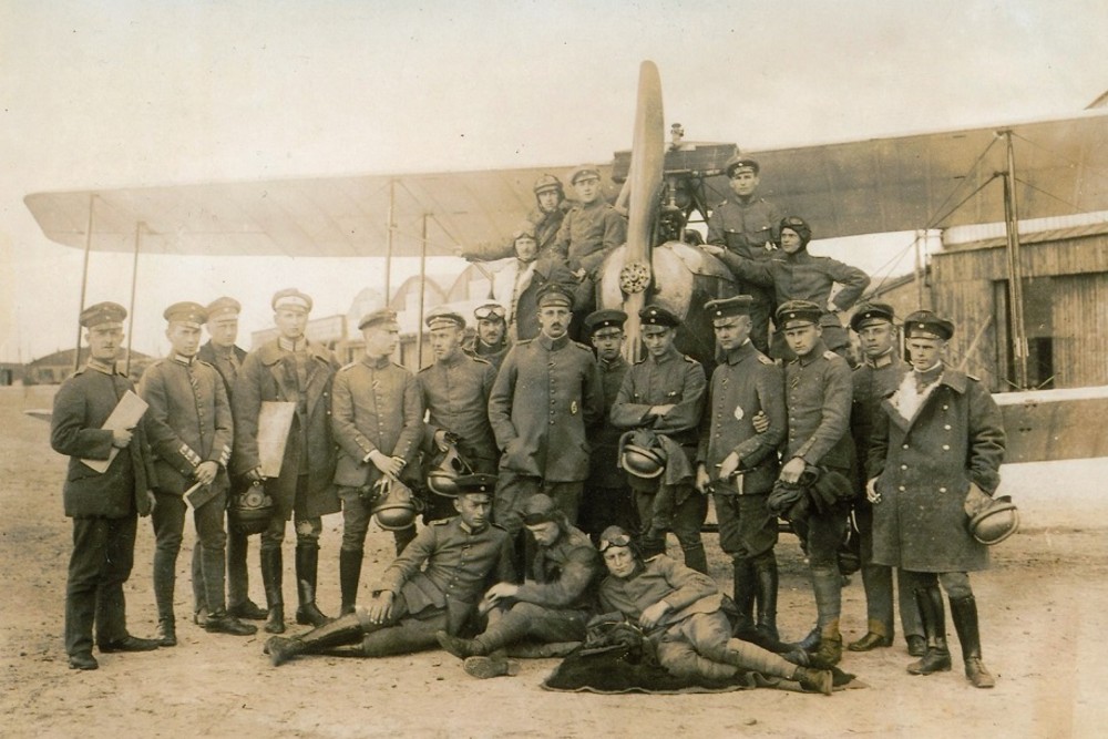 Fliegerschieschule Asch (voormalige Vliegveld Asch)