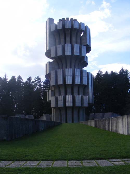 Monument Slag om Kozara #2