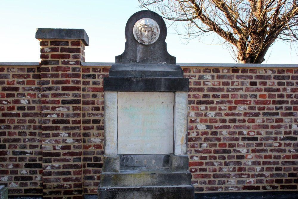 Belgian War Graves Brustem #4