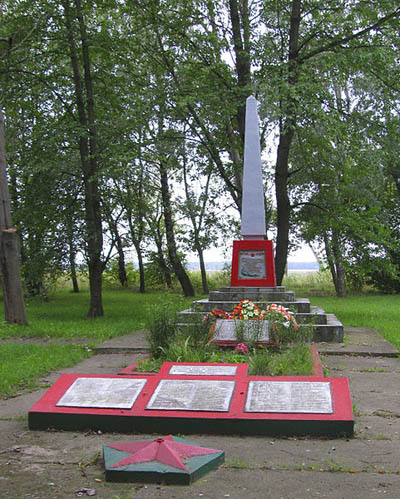 Mass Grave Soviet Soldiers Paraślany #1