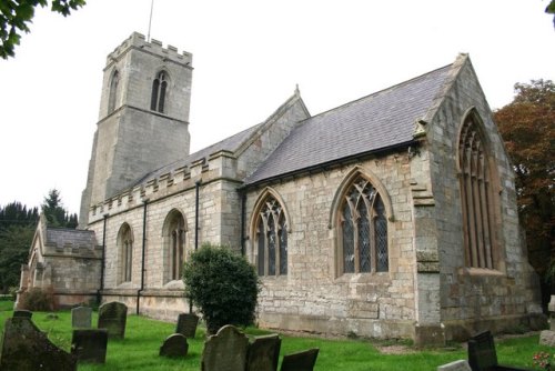 Oorlogsgraf van het Gemenebest St. John the Baptist Churchyard