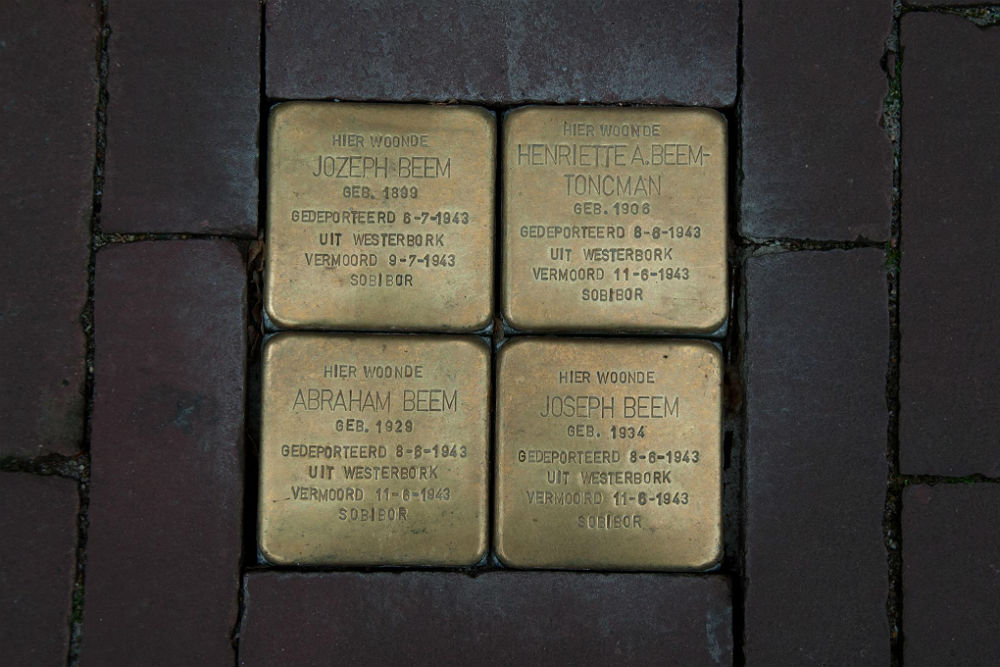 Stolpersteine Kerkstraat 11