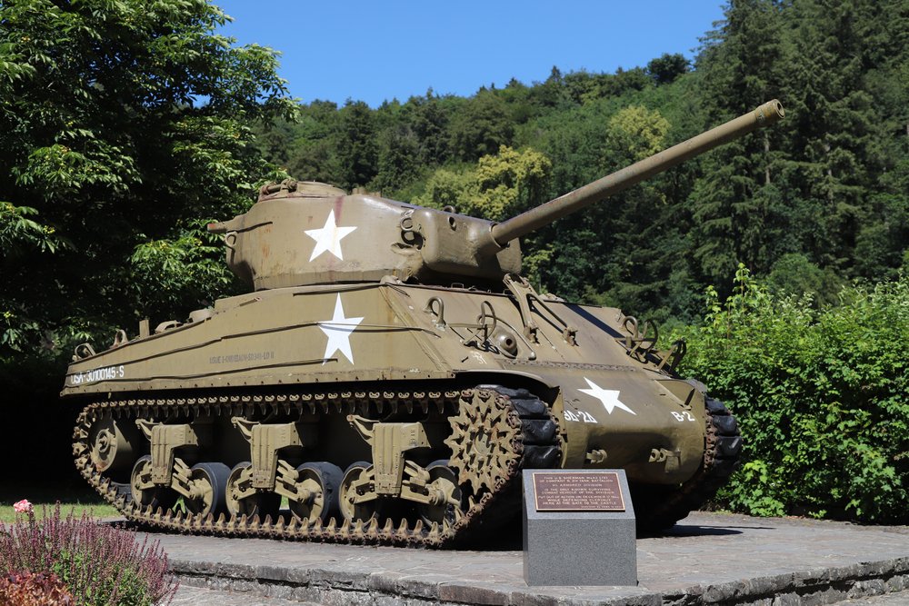 M4A3 Sherman Tank Chteau de Clervaux #4