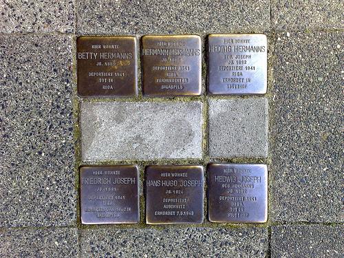 Stolpersteine Dnner Strae 172