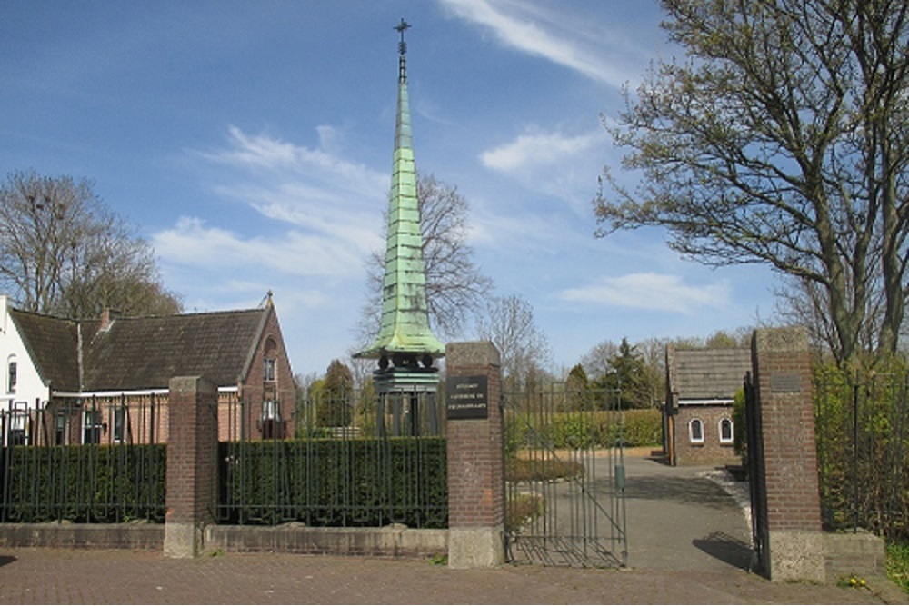 Monument Zusters Franciscanessen R.K. Begraafplaats Vitushof Leeuwarden #1