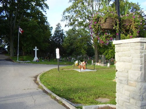 Commonwealth War Graves Tillsonburg Cemetery