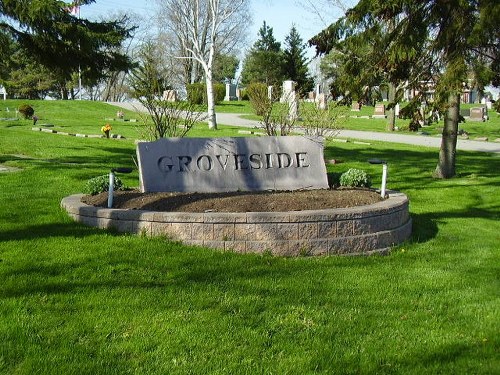 Commonwealth War Graves Groveside Cemetery