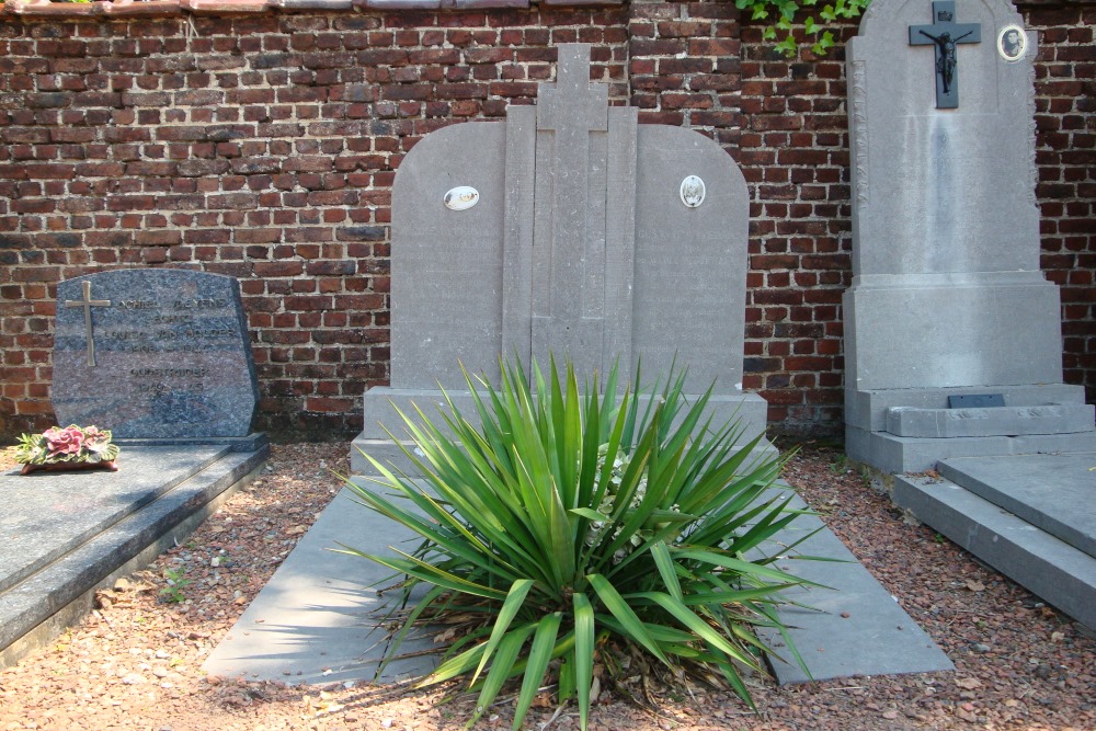 Belgian War Graves Iddergem #2