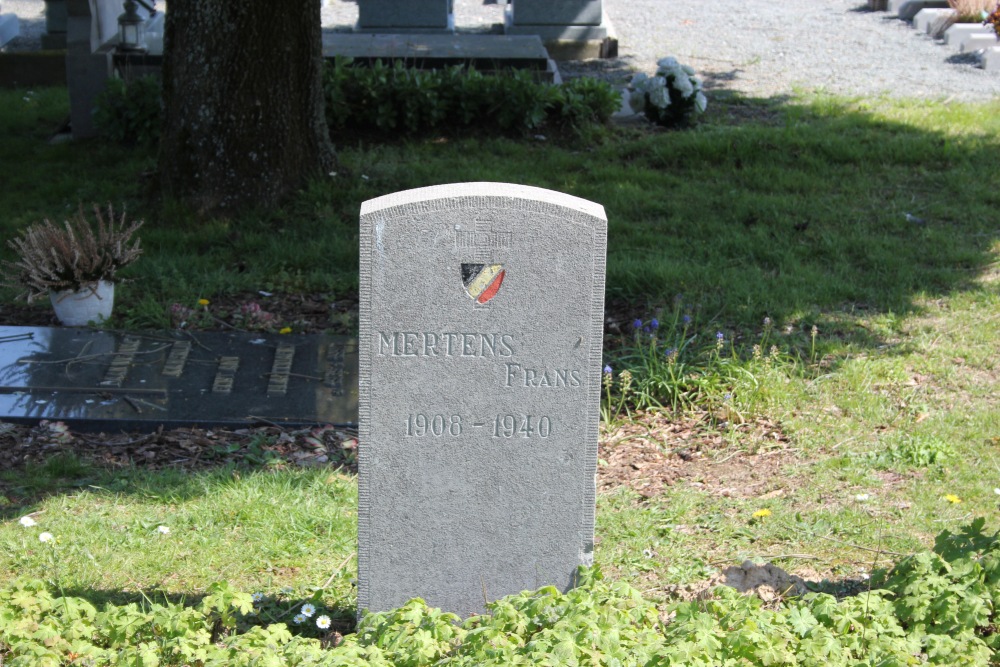 Belgische Oorlogsgraven Vlezenbeek	 #5