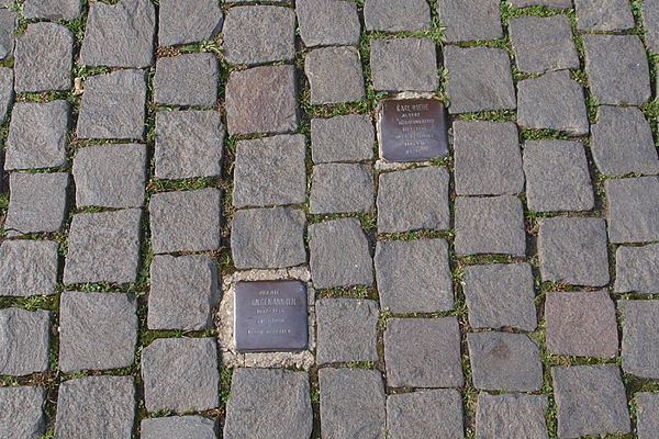 Stolpersteine Marktplatz #1