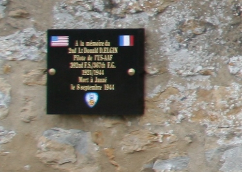 War Memorial Jauzé #2