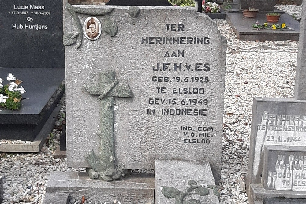 Nederlandse Oorlogsgraven R.K. Begraafplaats Elsloo