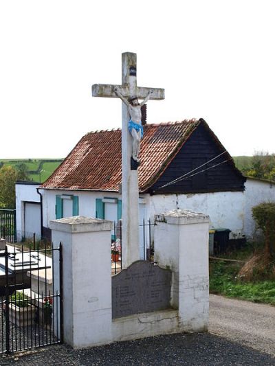 Oorlogsmonument Begraafplaats Inghem #1